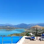 Villa Adelfas, Piscina Infinity