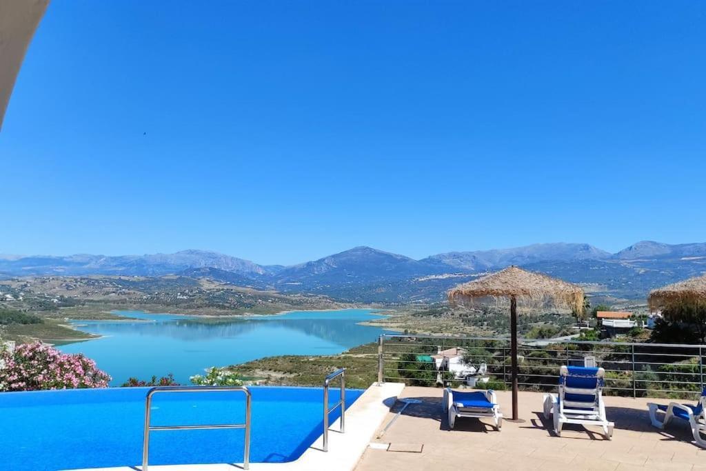 Adelfas, Piscina Infinity Semesterbostad Málaga
