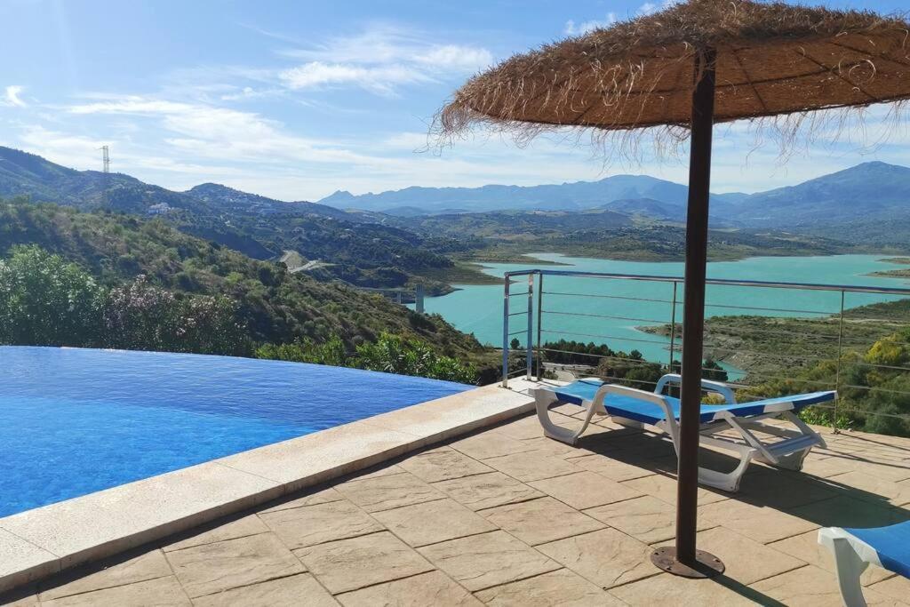 Adelfas, Piscina Infinity Сasa de vacaciones