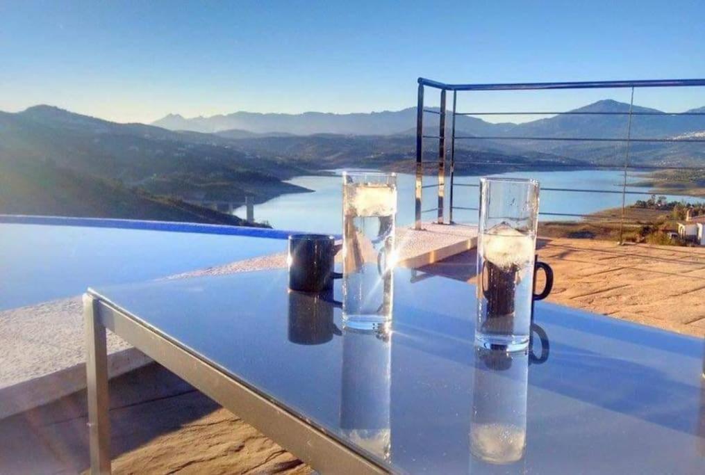 Semesterbostad Adelfas, Piscina Infinity